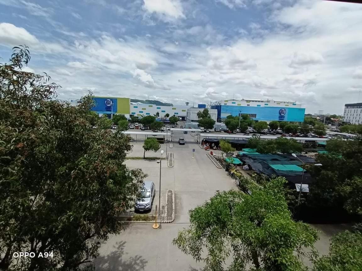 Davao 2Br One Oasis Beside Sm Mall-Wifi Bagian luar foto